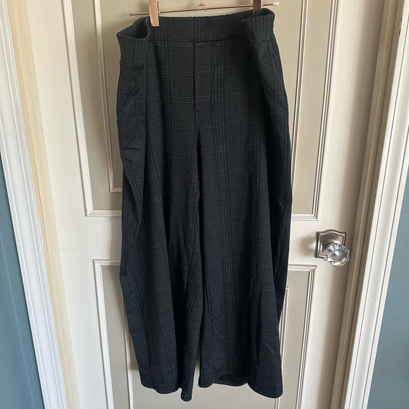 Wit & Wisdom Charcoal Plaid Trousers - Picture 2 of 6